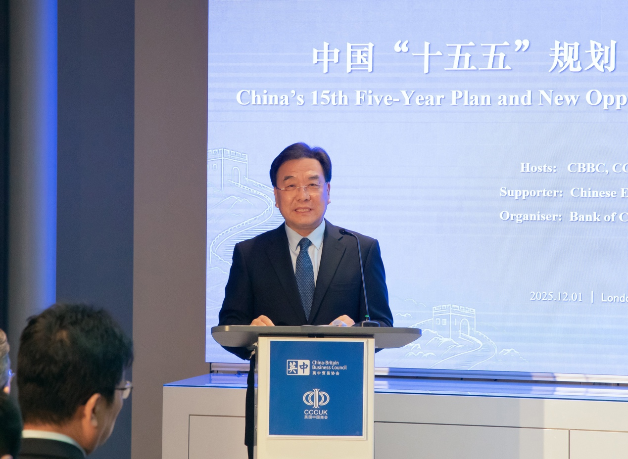 江苏省委书记信长星发表讲话。杨浩鹏摄