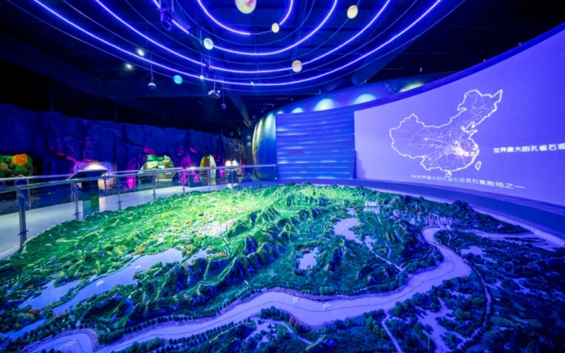 湖北(黄石)地质博物馆。何戈摄