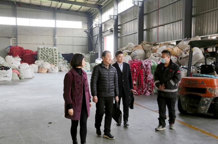 汉川金融监管支局联合农行汉川支行上门调研企业融资需求,助力产业升级。