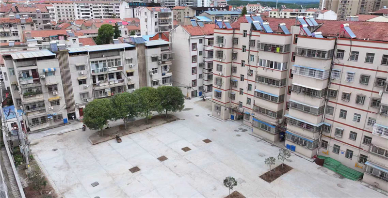 改造后的小区焕然一新。