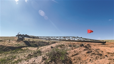 该旅官兵进行训练。徐  振摄